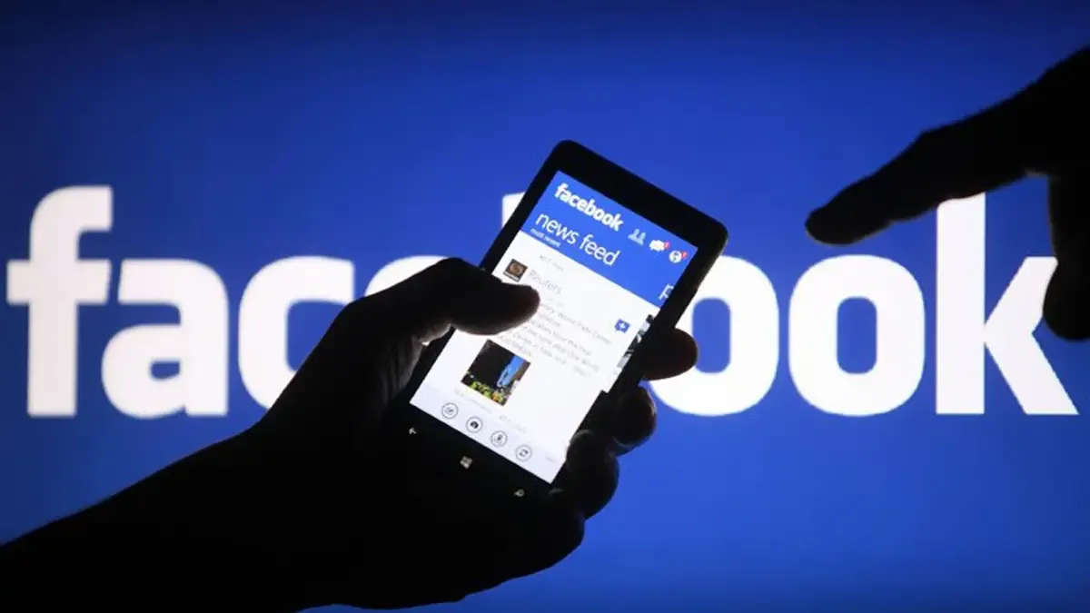 فیسبوک بیست سالگی، غول محبوب یا رو به افول؟