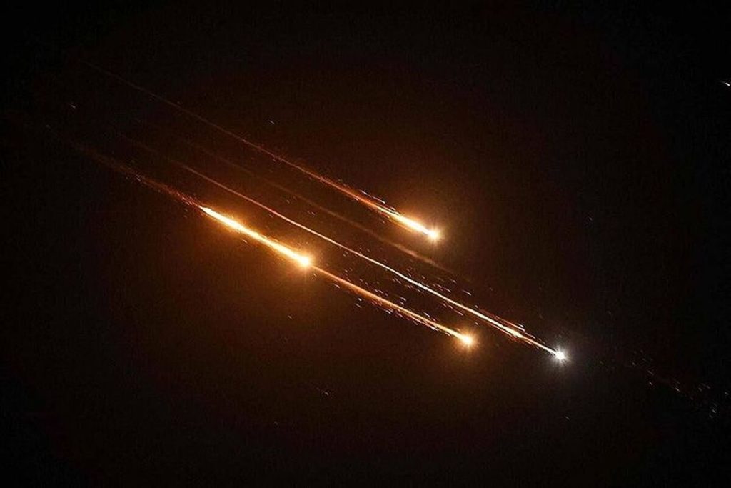 تحرکات آمریکا برای آغاز جنگ با ونزوئلا تحرکات آمریکا برای آغاز جنگ با ونزوئلا