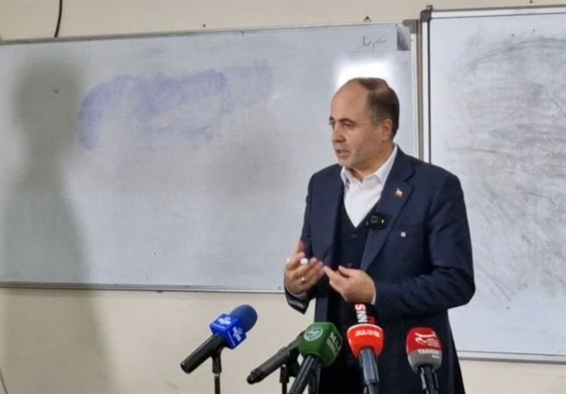 قزلجه: سود چند واردکننده کالای اساسی معادل ثروت چند ترامپ است قزلجه: سود چند واردکننده کالای اساسی معادل ثروت چند ترامپ است